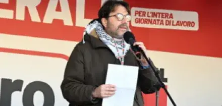 Montanari, l'ultimo post choc: "Sogno una rissa con..."