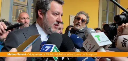 Caro carburanti, Salvini "Sostanzioso taglio delle accise in Cdm"