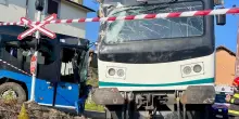 Treno contro un pullman di studenti: paura a Soriano nel Cimino