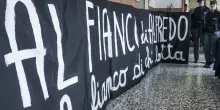 "Per Alfredo e la Palestina", show degli anarchici al processo. E chiamano Cospito a testimoniare