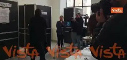 Elly Schlein vota per il Referendum sulla giustizia