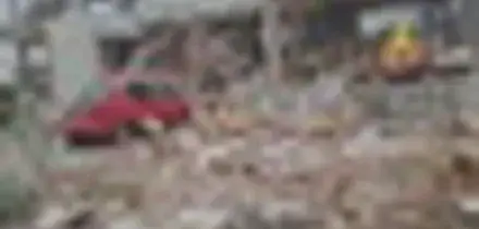 Roma, esplosione in uno stabile: due persone rimaste ferite