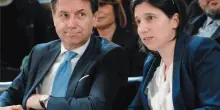 Giuseppe Conte contro Elly Schlein: con chi prepara il trappolone