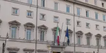 Palazzo Chigi &ldquo;Sulle basi militari rispettiamo trattati, con Usa rapporti solidi&rdquo;