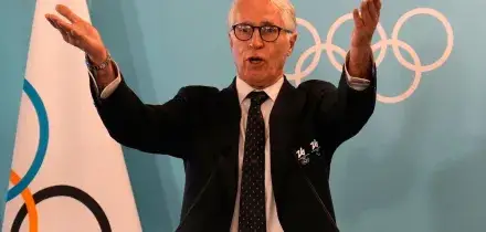 Italia fuori dai Mondiali, De Laurentiis all'attacco: &ldquo;Con Malag&ograve; in due anni torniamo forti&rdquo;