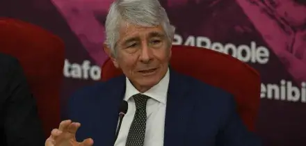 "Si assuma le responsabilit&agrave;". Abodi chiede le dimissioni di Gravina