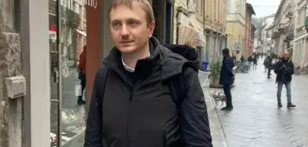 La prof di Alberto Stasi: "So da sempre che &egrave; innocente", il motivo in una lettera