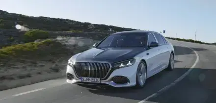 Mercedes-Maybach Classe S, aggiornamento su tecnologia e sistemi digitali