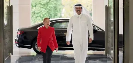 Meloni, tour diplomatico nel Golfo: "Si decide sulla nostra sicurezza"