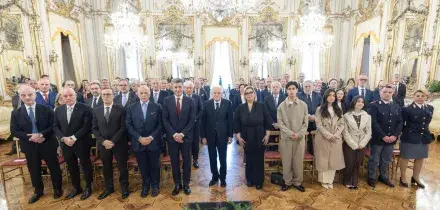 Quirinale, anniversario della Polizia. Mattarella: "Garanti della democrazia"