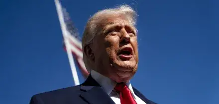 Usa-Iran, colloqui falliti. Trump: "A Hormuz blocco navale immediato"