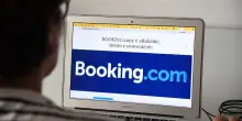 Booking, attacco hacker e dati rubati: l'azienda avvisa gli utenti