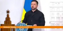 Ucraina, Zelensky "Necessario sbloccare il pacchetto Ue da 90 miliardi"