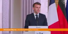 Stretto di Hormuz, Macron "Chiediamo apertura immediata e completa"