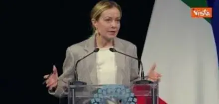 Meloni: Annunciata nuova chiusura di Hormuz, lavoriamo per rafforzare stabilit&agrave;