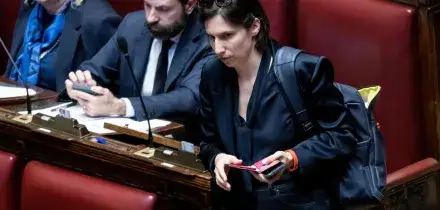 Schlein gela Conte: "Gas russo? Aiuta solo Putin". Ma quale campo largo...