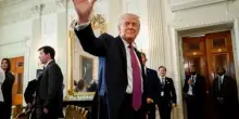 Trump d&agrave; un'ultima chance all'Iran: tregua estesa fino al termine dei negoziati