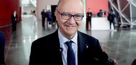 Scuola, nuovi programmi nei licei. Arriva anche l'Intelligenza Artificiale