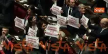 Camera approva Dl Sicurezza, la protesta delle opposizioni 'La nostra sicurezza &egrave; la Costituzione'