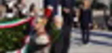 25 aprile, Mattarella all'Altare della Patria con Meloni e Crosetto