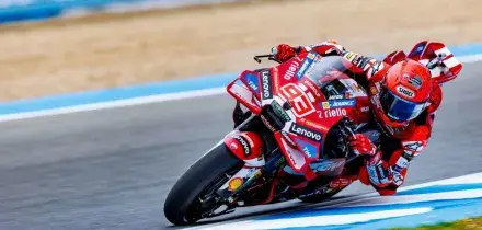 Marc Marquez vince la Sprint del Gp di Spagna su Bagnaia e Morbidelli