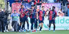 Cagliari show: 3-2 all'Atalanta e salvezza sempre pi&ugrave; vicina