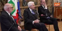 Mattarella: Togliere dalle mani le armi per mettere un libro