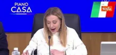 Meloni su Piano Casa: Approvate norme per sgomberi immobili occupati