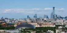 La Cina approva una legge per rafforzare il sistema di assistenza sociale