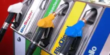 Carburanti, il governo taglia di nuovo le accise. Respirano famiglie e imprese