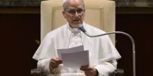 Papa &ldquo;Diritto alla libert&agrave; di stampa &egrave; spesso violato&rdquo;