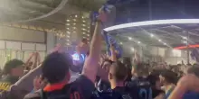 Inter campione d'Italia, &egrave; festa fuori da San Siro