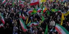 L'Iran cadr&agrave; militarmente o per una crisi economica