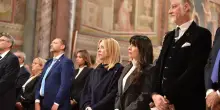 "Pieno sostegno". Giuli vede Meloni che gela la sinistra: ministro confermato al suo posto