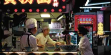 Ristorante cinese. Non solo Electrolux, Pechino invade i nostri mercati poi compra e svende