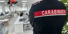 Controlli anti caporalato nel Milanese,chiusa azienda tessile a Pero e 2 denunce