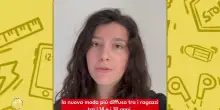 Gli adolescenti si vestono di nero