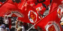 Rifondazione deposita le firme per non finire nel campo largo
