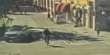 Cos&igrave; il 31enne di origini marocchine falcia i passanti: "Gesto volontario" | VIDEO