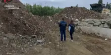 Traffico illecito di rifiuti, 2 arresti e 9 indagati tra Napoli e Caserta