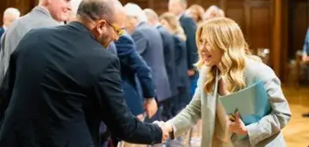 Autotrasporto, sciopero sospeso. Il governo vara pacchetto di misure anti-crisi