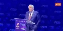 Tajani al Festival del Lavoro: Se facciamo pi&ugrave; figli possiamo ridurre numero di migranti regolari