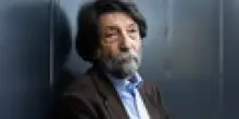 Cacciari umilia il campo largo: &ldquo;Mio nipote avrebbe preso pi&ugrave; voti... Batosta storica&rdquo;