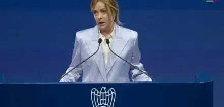 Meloni &ldquo;L'Europa faccia meno e lo faccia meglio&rdquo;