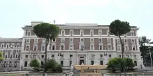 Roma, tragedia al Viminale. Precipita dal quarto piano e muore, partite le indagini