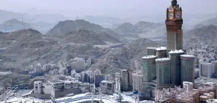 Arabia Saudita, completato il trasferimento dei pellegrini ad Arafat per l'Hajj