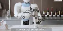 Cina, acquistare un robot umanoide ora &egrave; possibile, bastano 14 mila euro