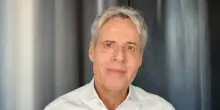 Baglioni la polmonite interstiziale. Rimandato al 2027 il &ldquo;Grandtour&rdquo; | GUARDA