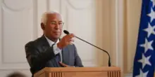 Costa a Sarajevo: "Dovete decidere se volete l'Ue, fondi gi&agrave; a rischio"