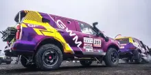 Pilota italiana affronta il Taklimakan Rally su un NEV cinese
